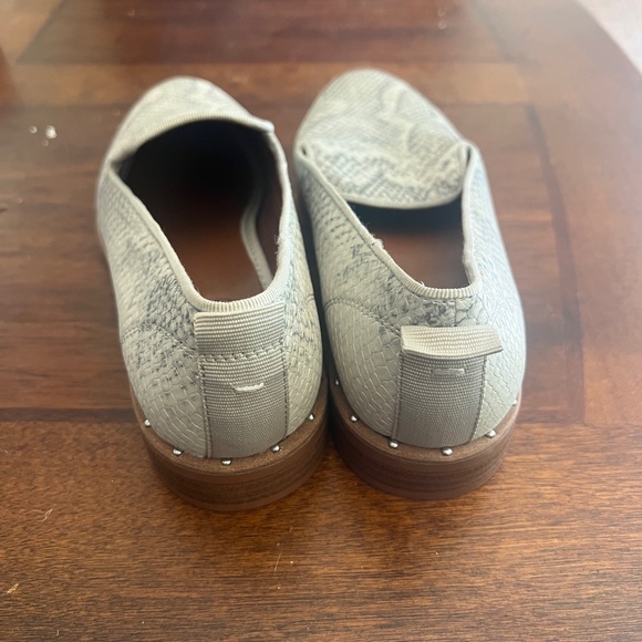 Franco Sarto Jeena Snakeskin Print Loafer Women’s Size US 7 - Picture 3 of 5